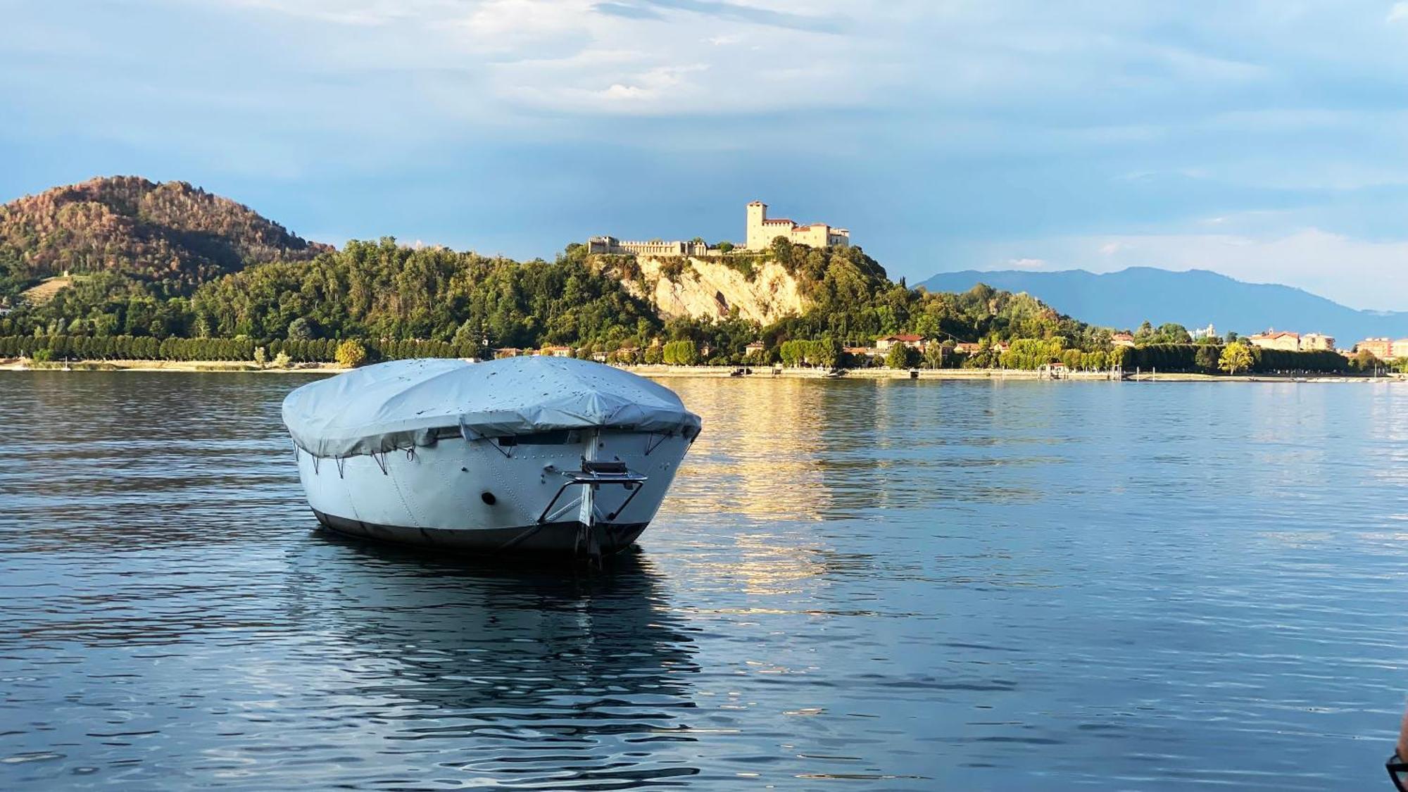 Fwl Italian Romance On The Lake Arona Exterior photo